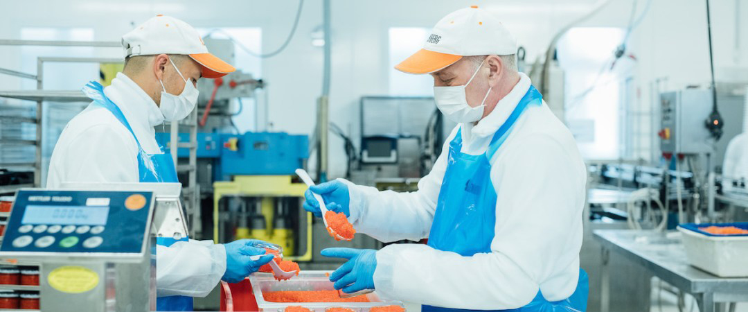 Lemberg employees pack caviar